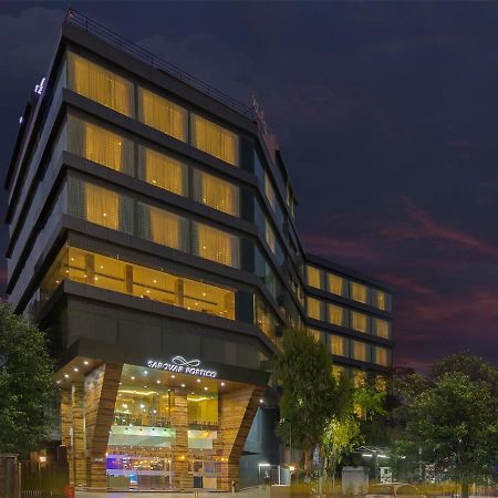 Отель Sarovar Portico , Индаур Экстерьер фото
